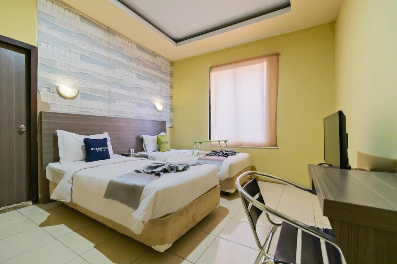 Urbanview Hotel Best Skip Палембанг Экстерьер фото